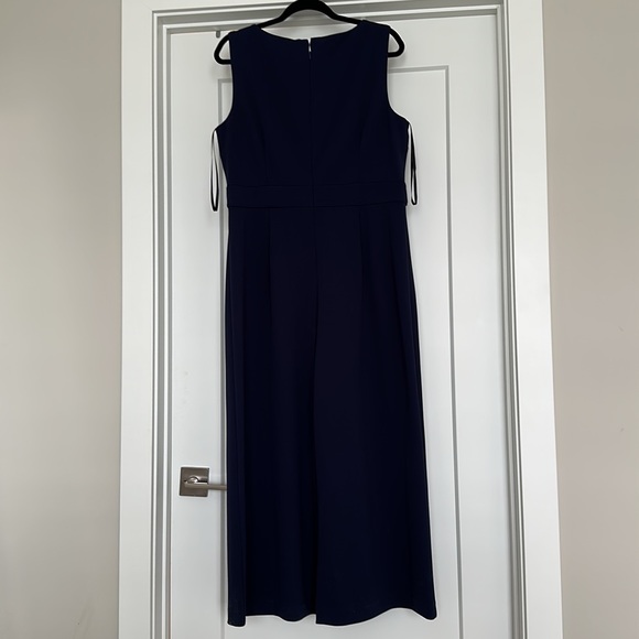 Karl Lagerfeld sleeveless pant suit - Picture 2 of 5